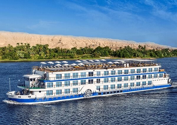 15964031550Oberoi Philae Nile Cruise